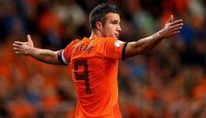 爱游戏-防线溃败成连败导火索，谢晖的压着打战术站在十字路口